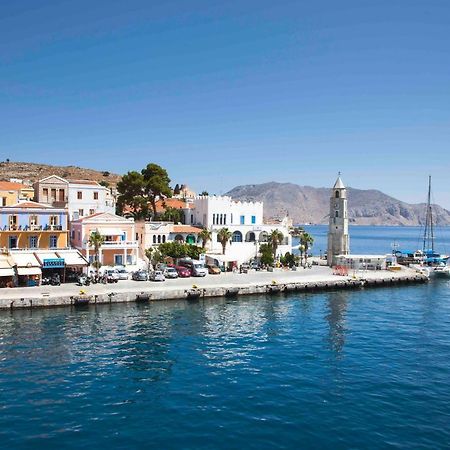 Cozy Apartments In Symi Center Eksteriør bilde