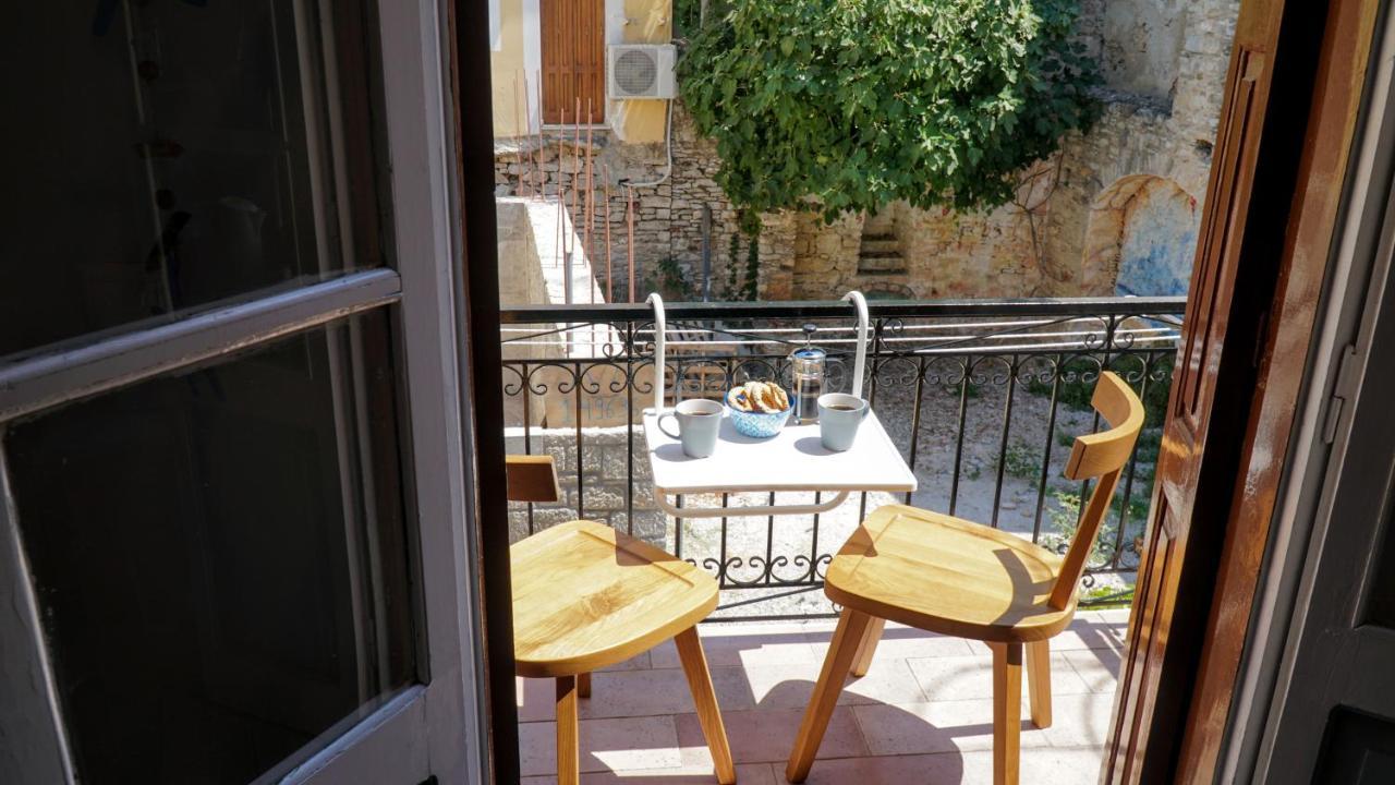 Cozy Apartments In Symi Center Eksteriør bilde